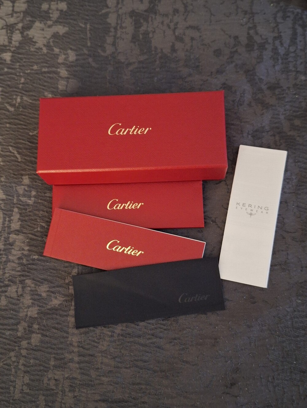 Cartier Red and Black Glasses Packaging Set - Cartier